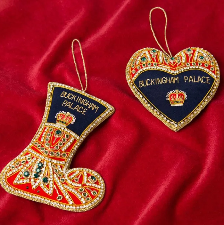 buckingham_palace_navy_and_red_heart_decoration_2.webp Fashion Buckingham Palace Navy And Red Heart Decoration Decorations