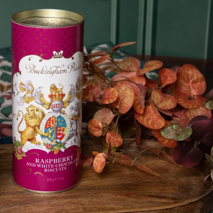 buckingham_palace_white_chocolate_and_raspberry_biscuit_tube_2.webp Cheap Buckingham Palace White Chocolate And Raspberry Biscuit Tube Biscuits