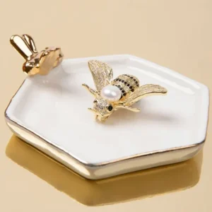 Hot Gold Bee Brooch Brooches