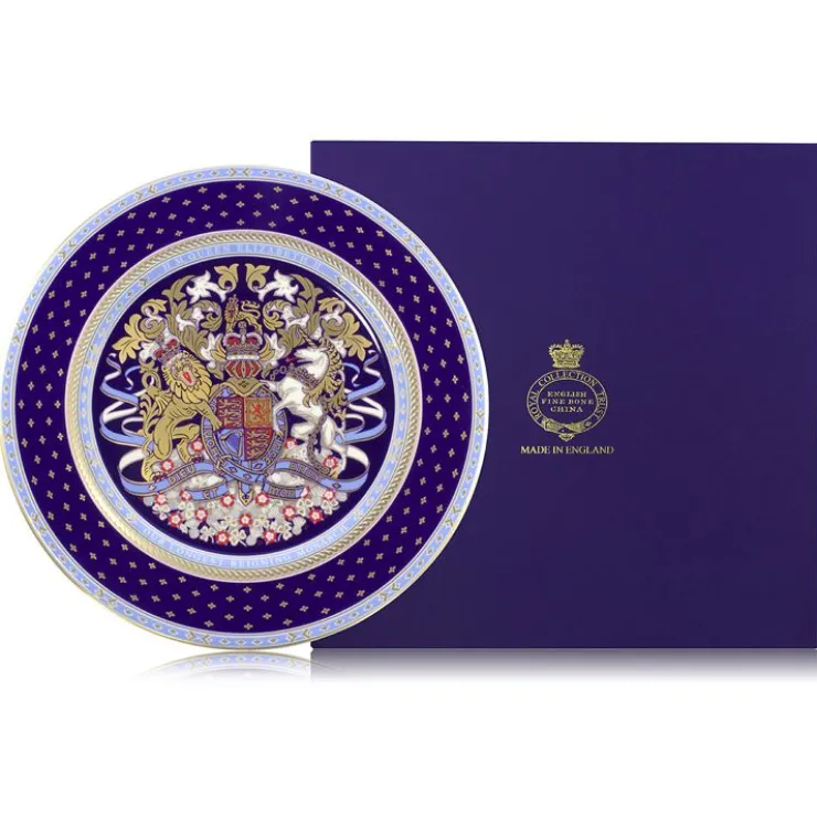 longest_reigning_monarch_plate_1.webp Store Longest Reigning Monarch Plate Plates & Bowls