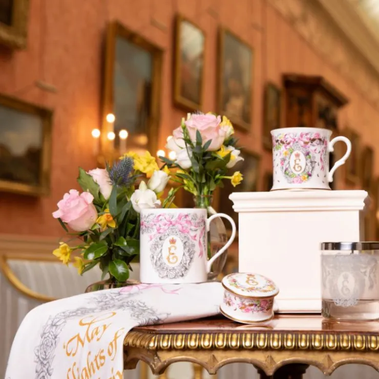 queen_elizabeth_ii_commemorative_coffee_mug_8.webp Cheap Queen Elizabeth Ii Commemorative Coffee Mug Tankards & Mugs