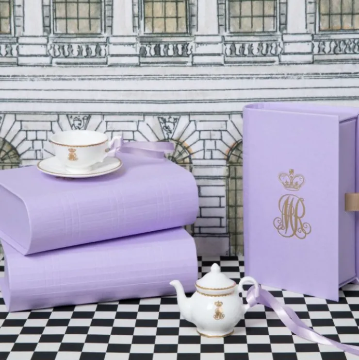 queen_marys_dolls_house_miniature_set_2.webp Discount Queen Mary'S Dolls' House Miniature Set Cups & Saucers
