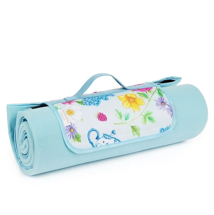 the_summertime_picnic_blanket_0.webp Fashion The Summertime Picnic Blanket Picnics