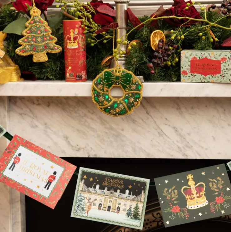 windsor_castle_wreath_decoration_2.webp Discount Windsor Castle Wreath Decoration Decorations